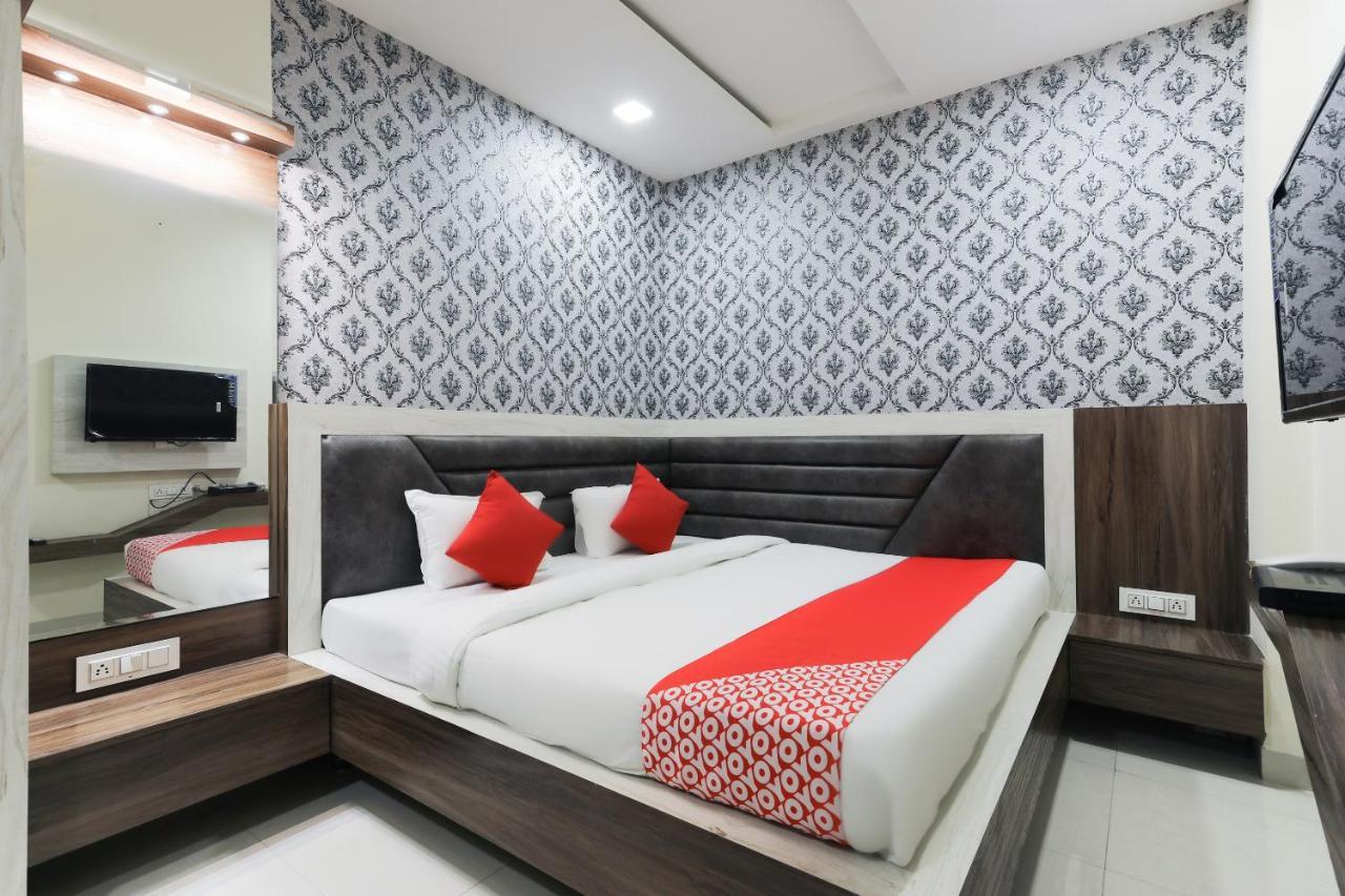 Oyo 60577 Sukhmani Residency Hotel Indore Buitenkant foto