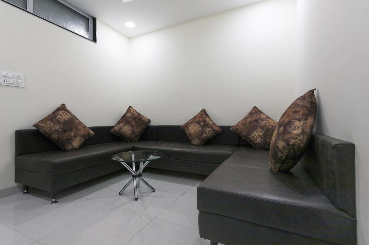 Oyo 60577 Sukhmani Residency Hotel Indore Buitenkant foto